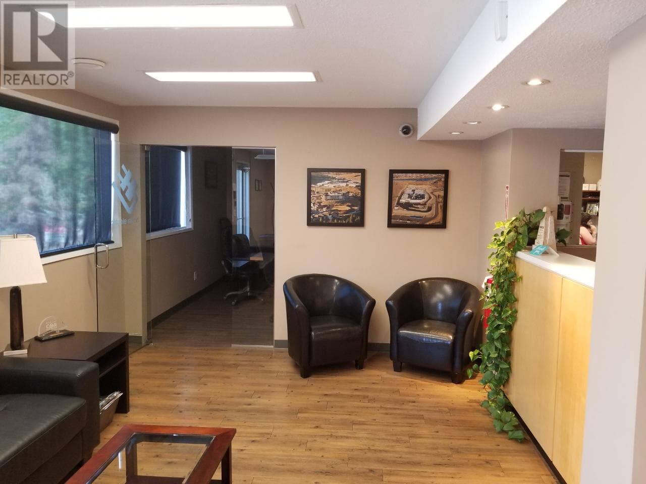 Real estate listing