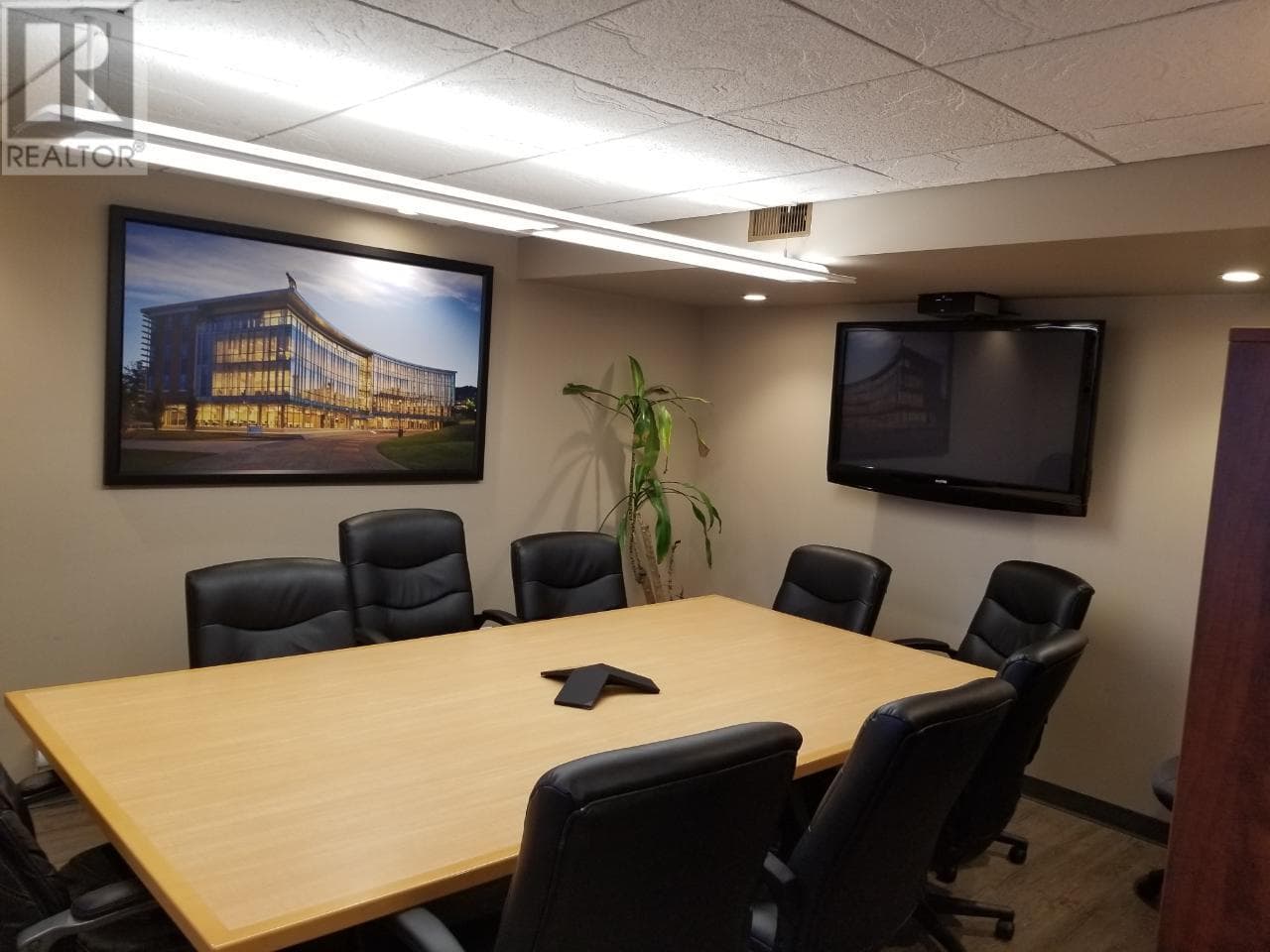Real estate listing