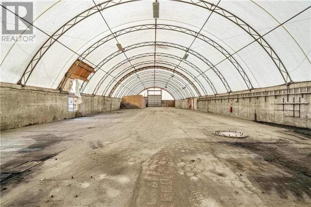 Real estate listing
