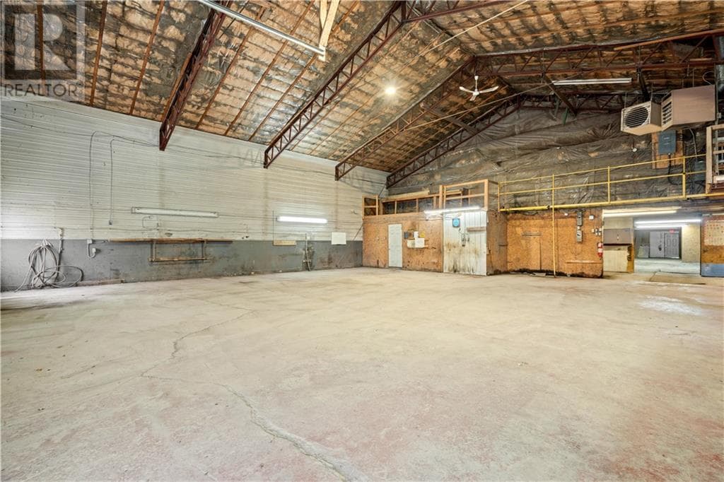 Real estate listing