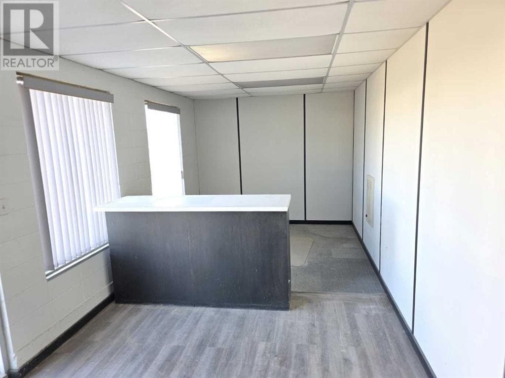 Real estate listing