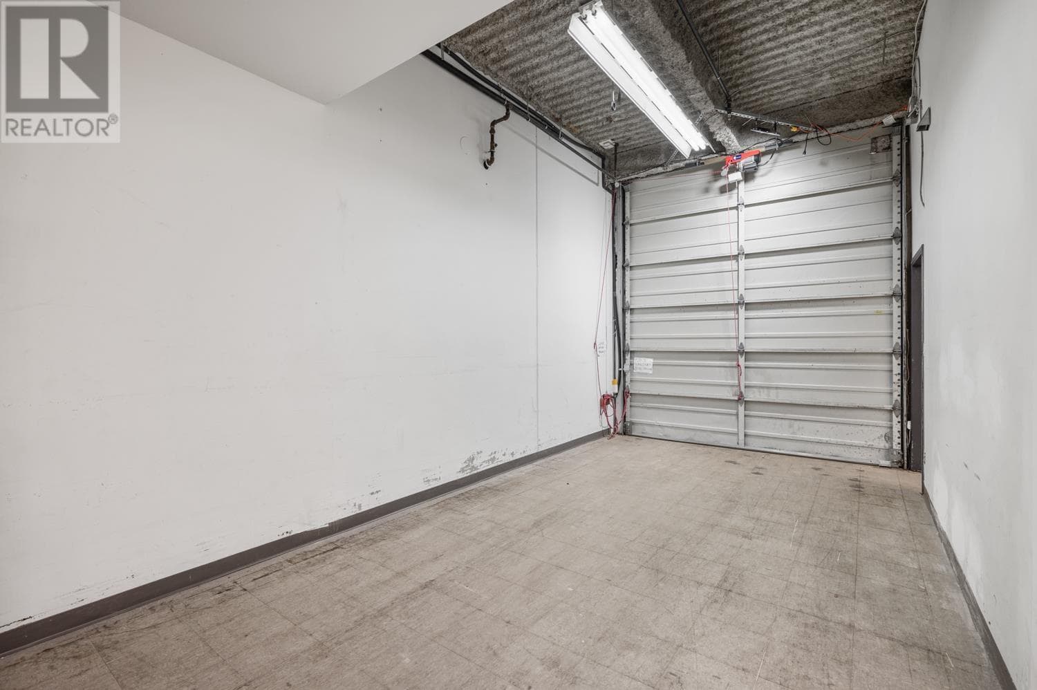 Real estate listing