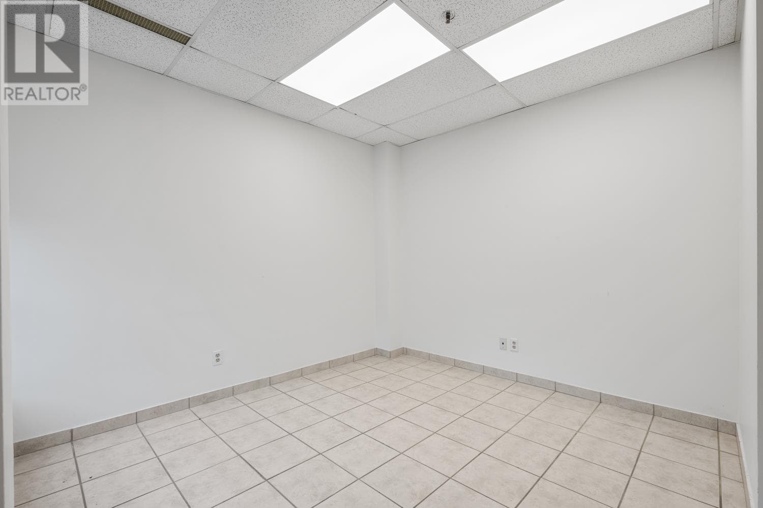 Real estate listing