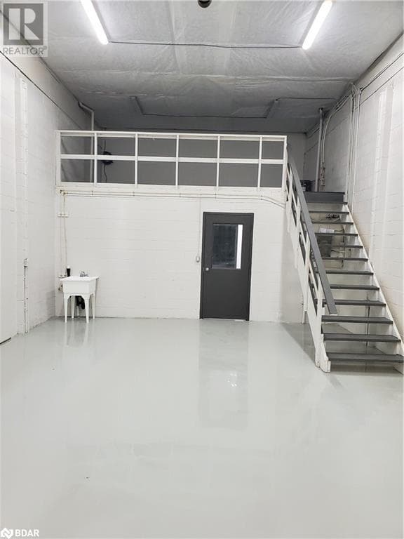 Real estate listing
