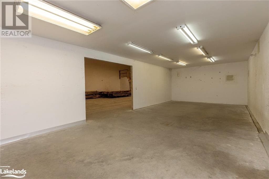 Real estate listing