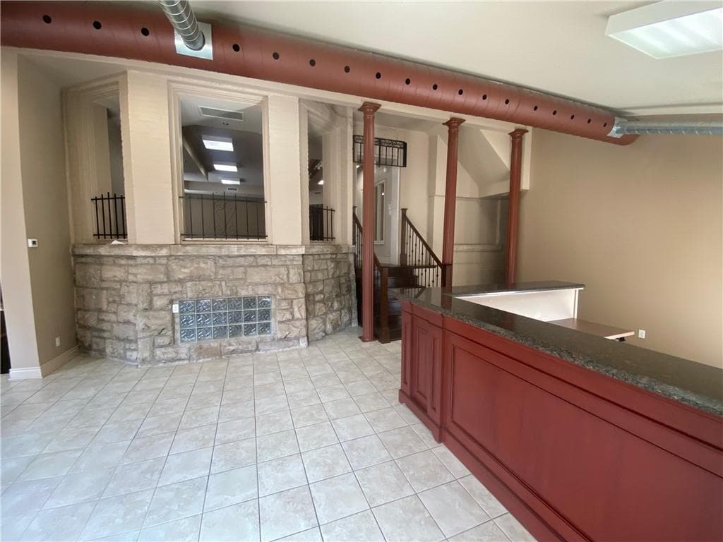 Real estate listing