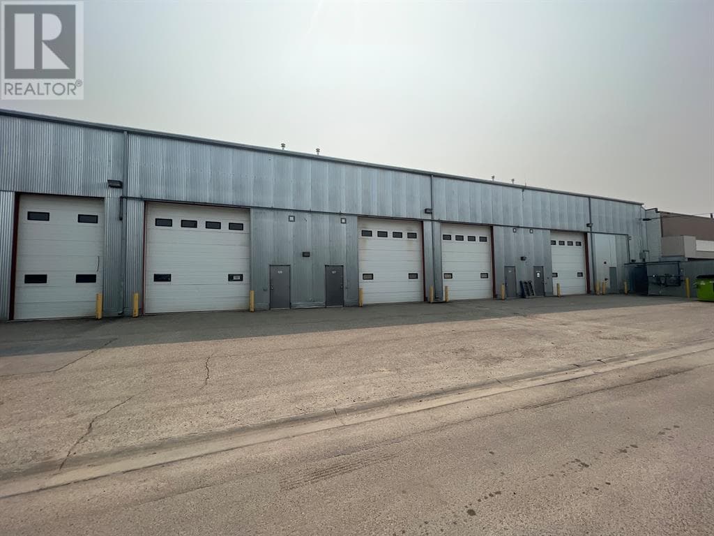 125,127,131, 554 Carmichael LANE, Hinton, Alberta