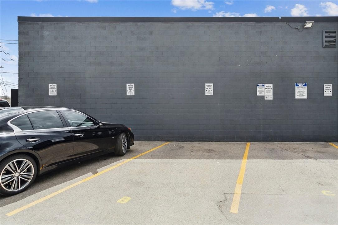 Real estate listing