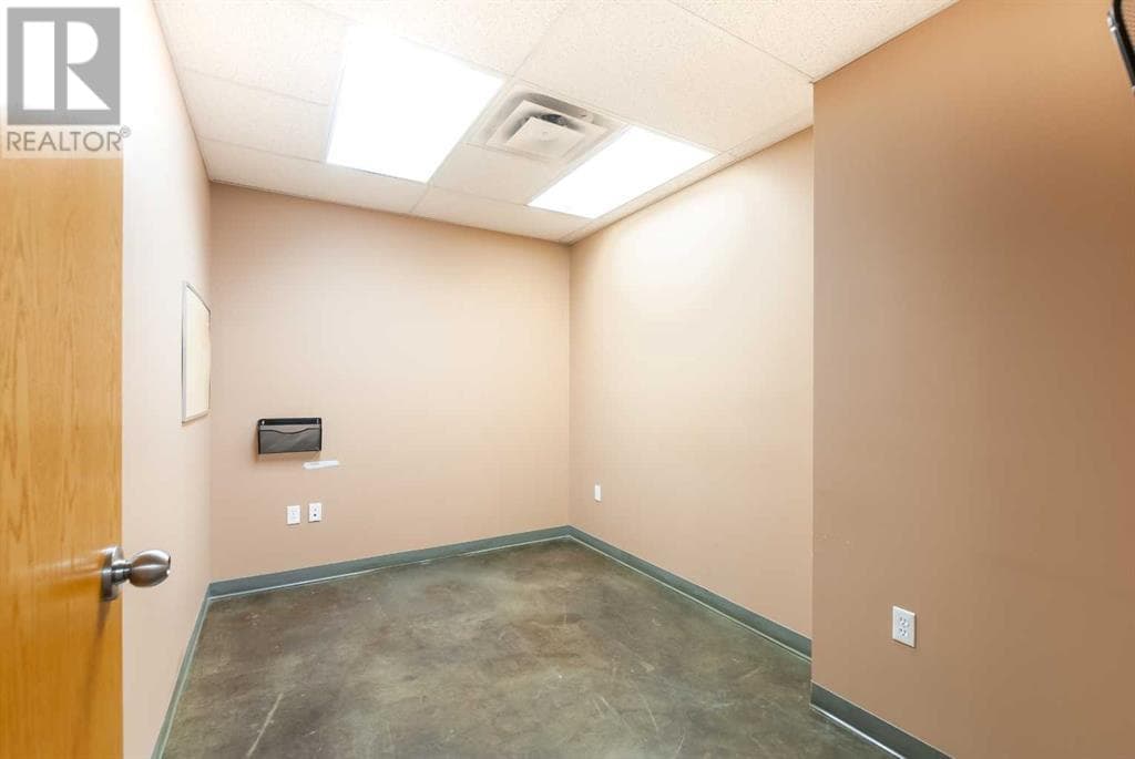 Real estate listing