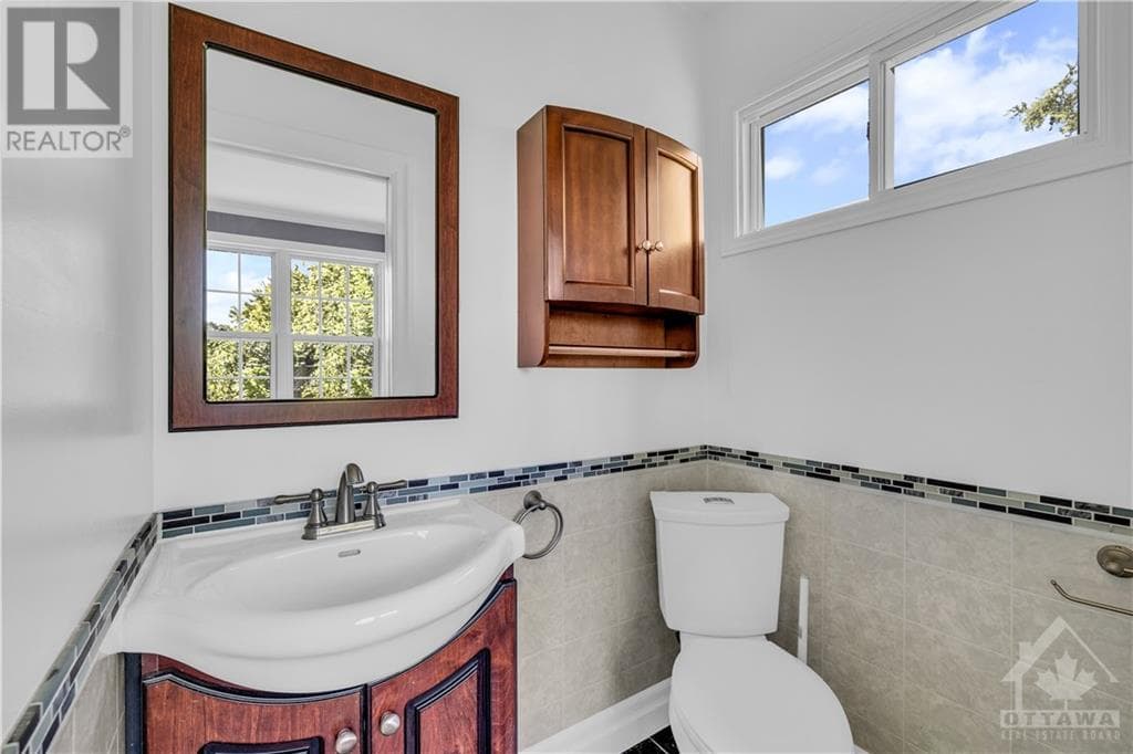Real estate listing