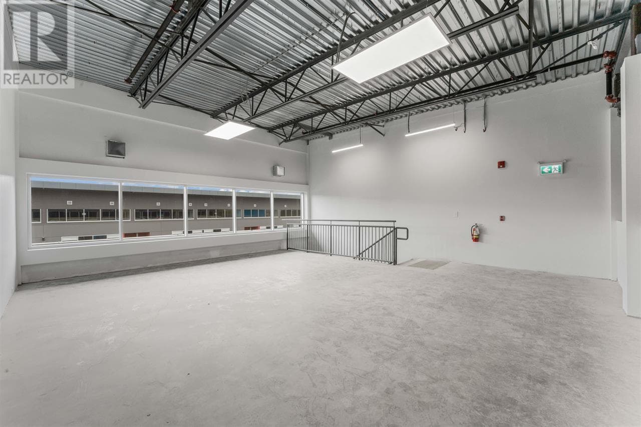 Real estate listing