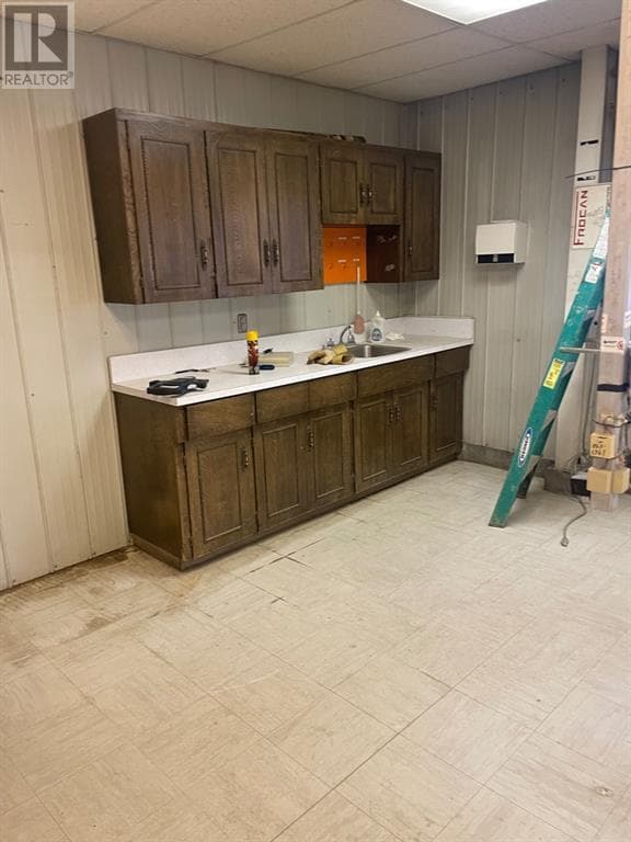 Real estate listing