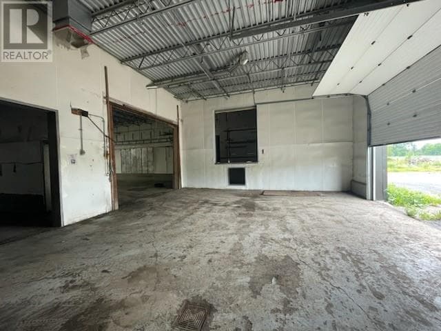Real estate listing