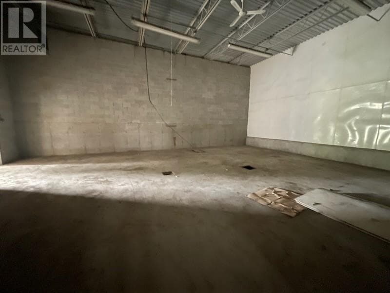 Real estate listing