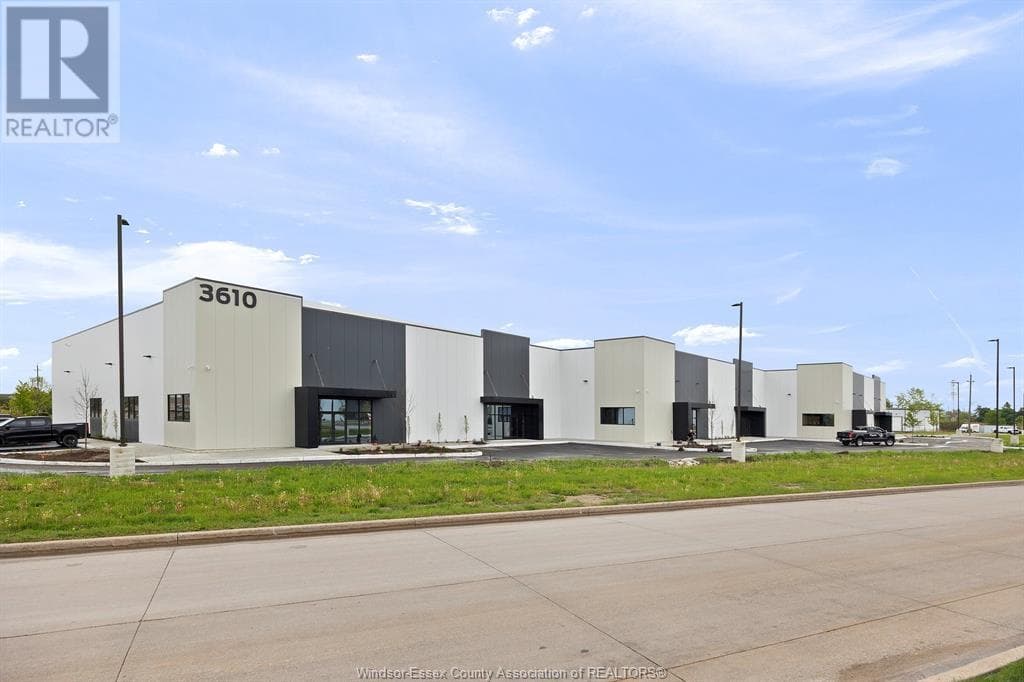 3610 MUNICH COURT, Windsor, Ontario