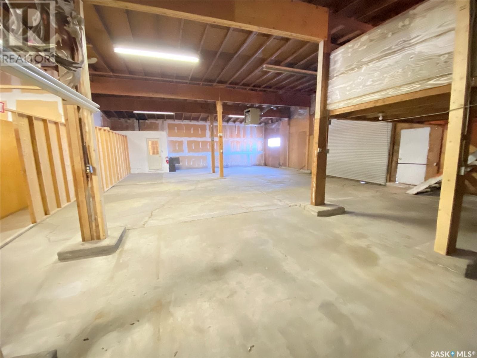 Real estate listing
