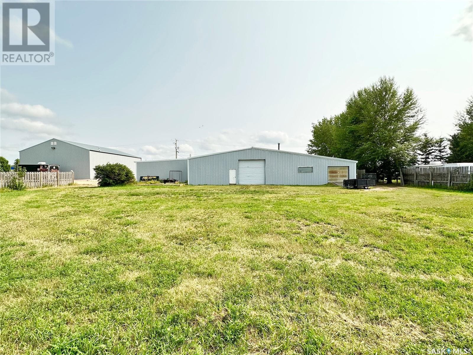 Real estate listing