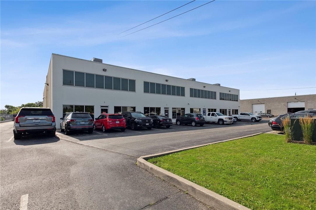 10 Kenmore Avenue|Unit #2, Stoney Creek, Ontario