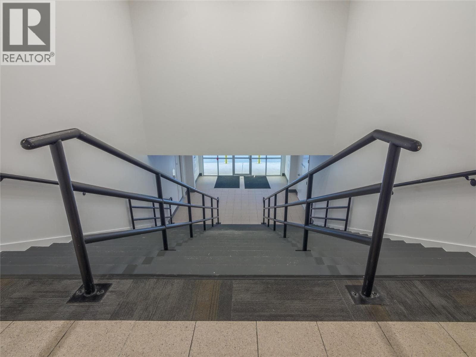 Real estate listing