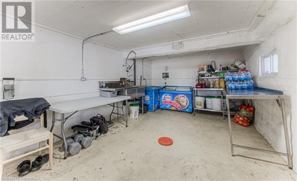 Real estate listing